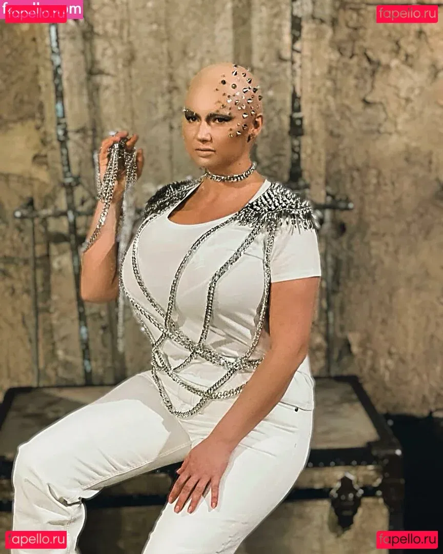 Irina P Onlyfans Photo Gallery 