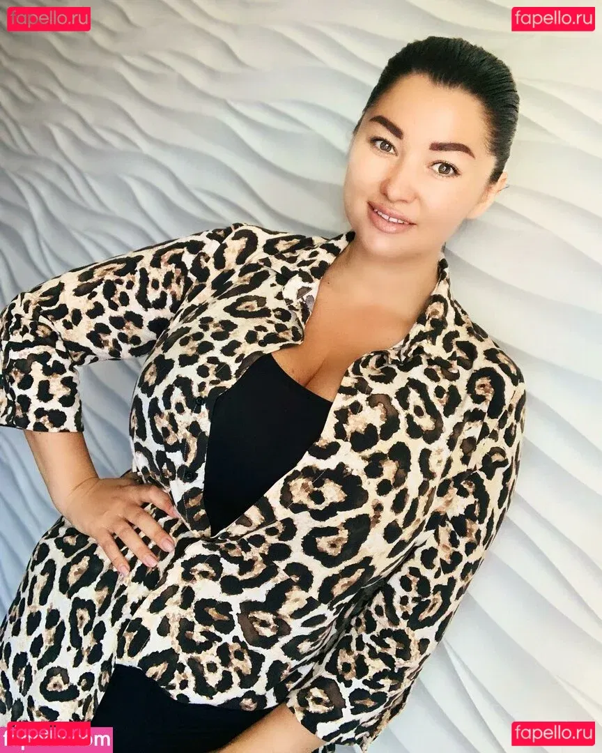 Irina P Onlyfans Photo Gallery 