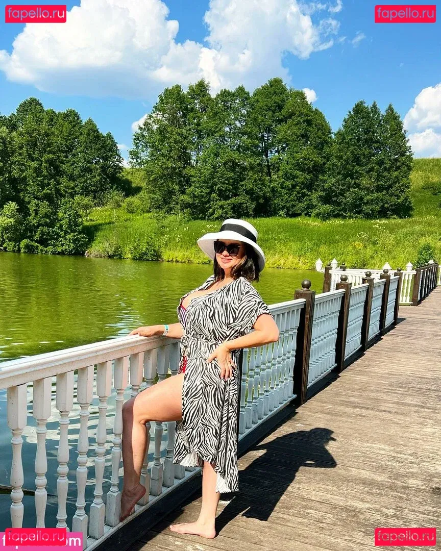 Irina P Onlyfans Photo Gallery 