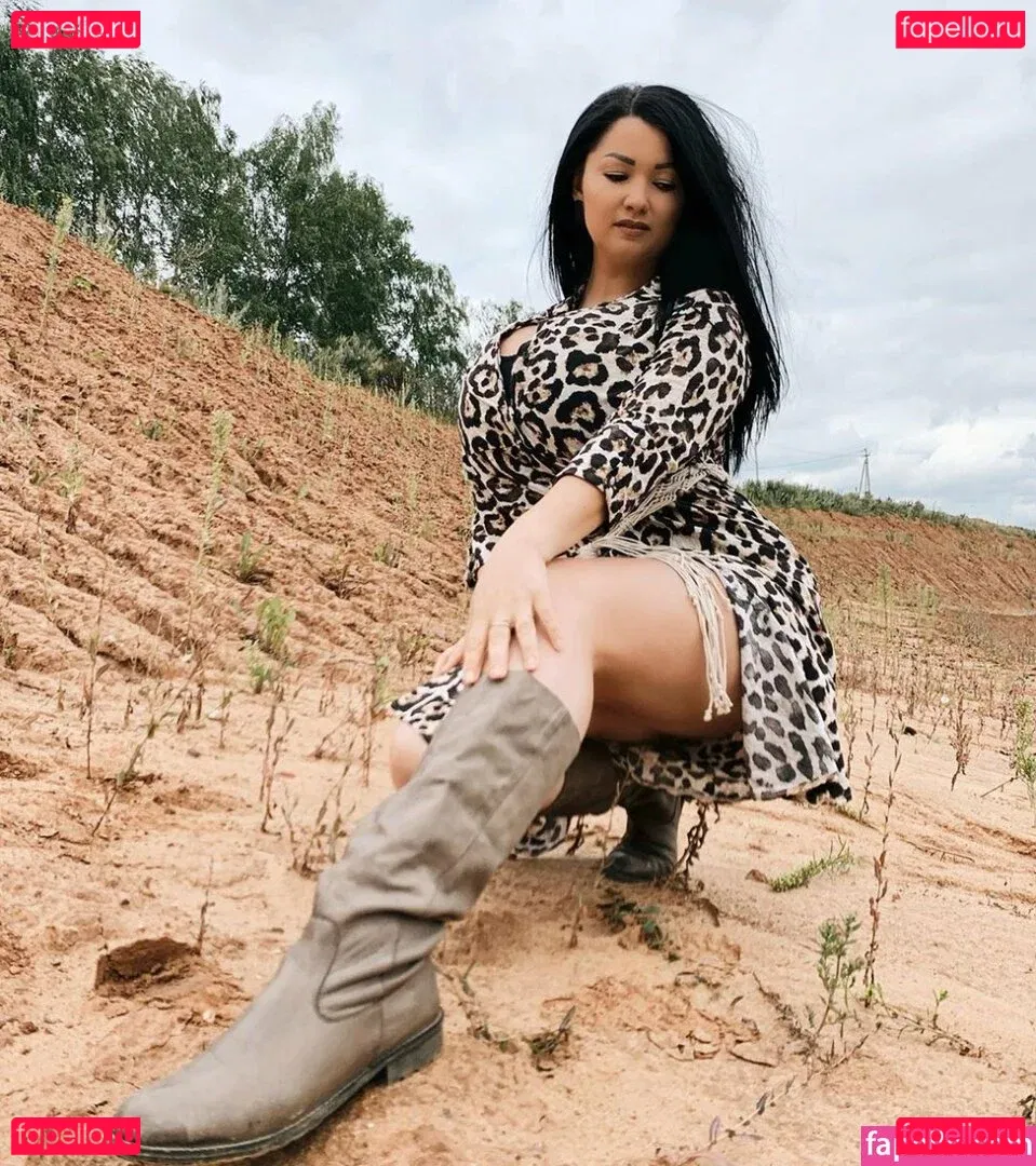 Irina P Onlyfans Photo Gallery 