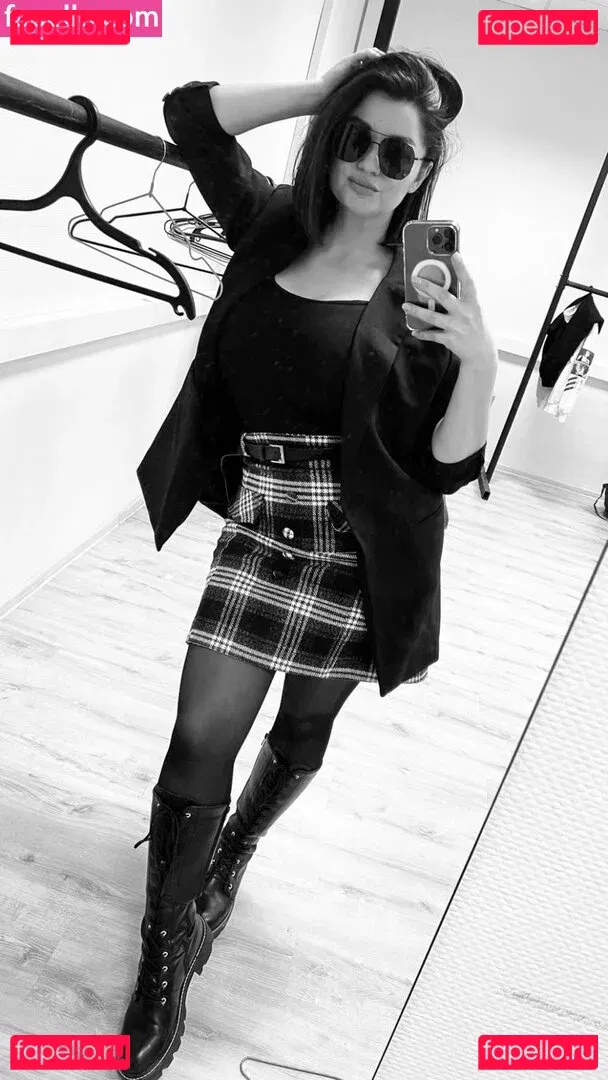 Irina P Onlyfans Photo Gallery 