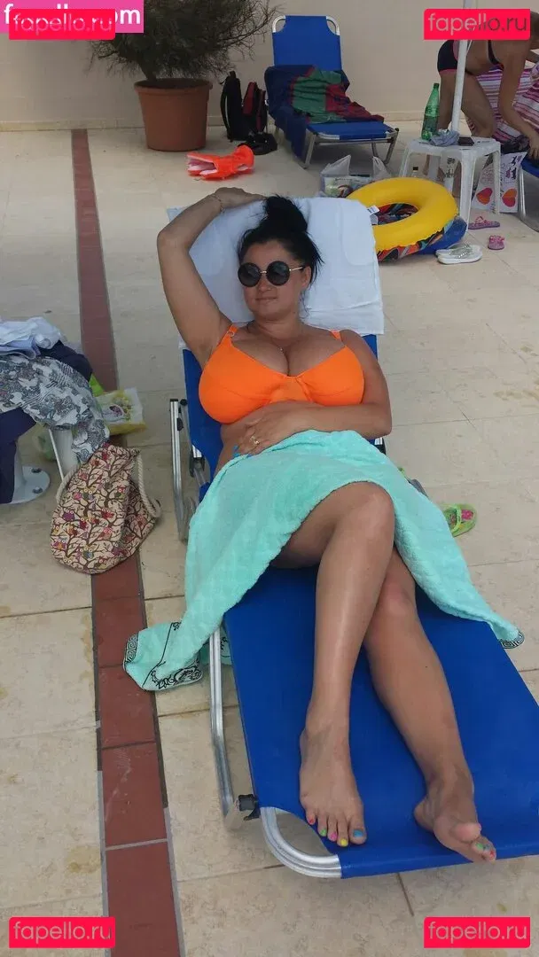 Irina P Onlyfans Photo Gallery 