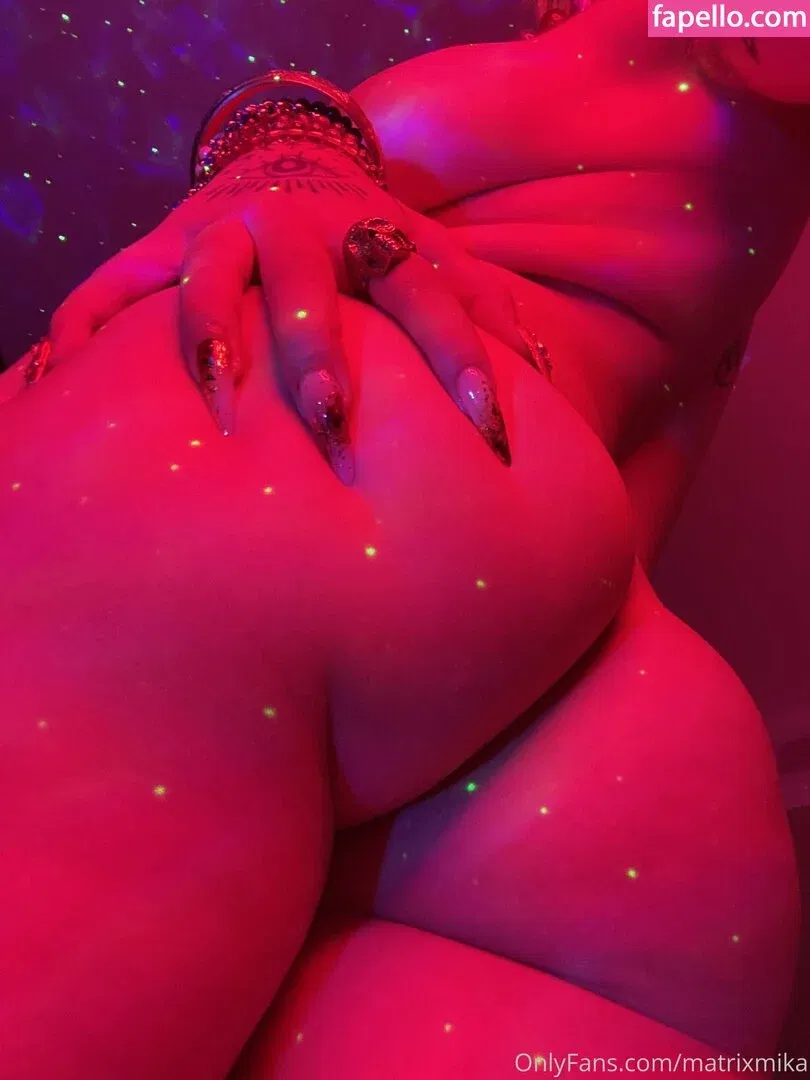 Matrixmika Onlyfans Photo Gallery 
