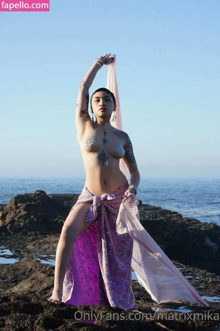 Matrixmika Onlyfans Photo Gallery 