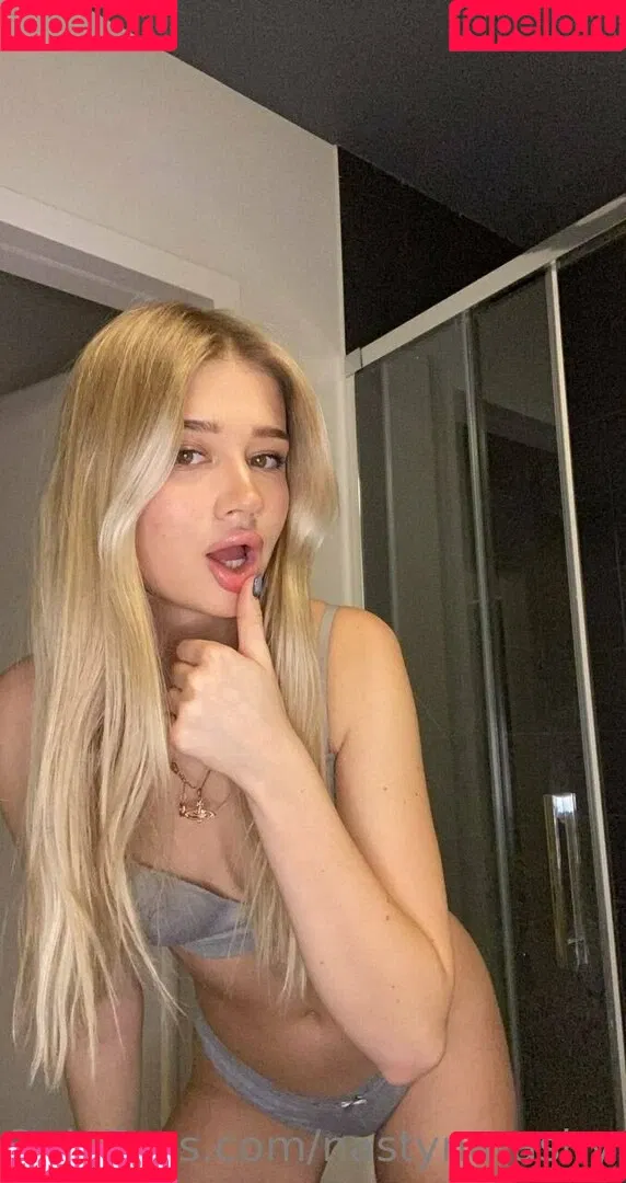 nastynatashy Onlyfans Photo Gallery 