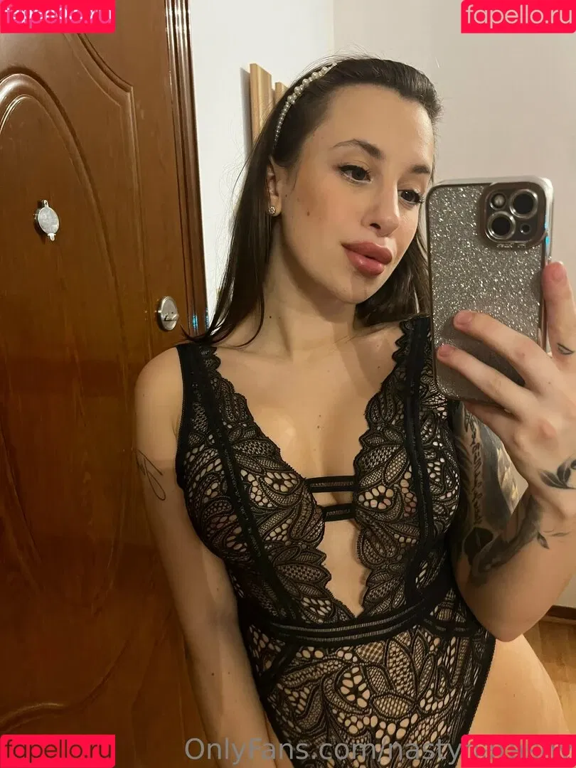 nastynatashy Onlyfans Photo Gallery 