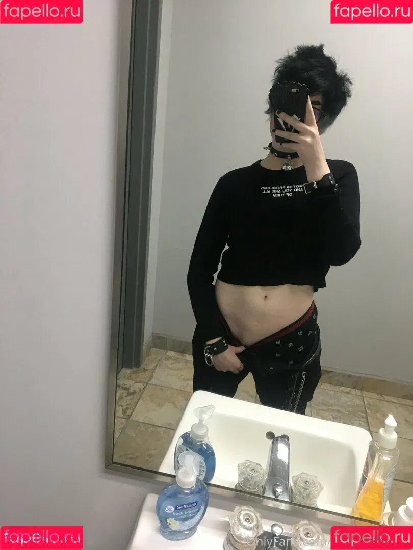 catboibloosy Onlyfans Photo Gallery 