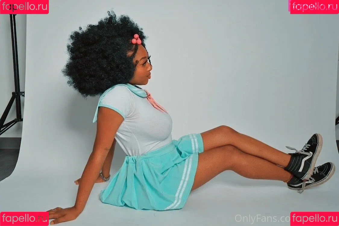 kawaiimamii Onlyfans Photo Gallery 