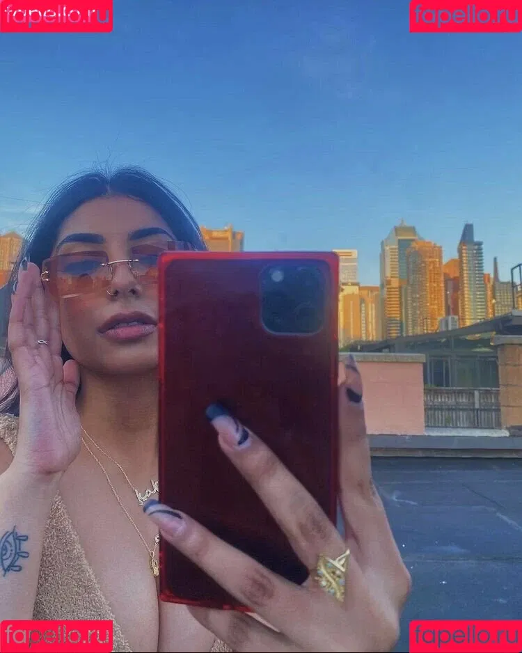 Iman Moosa Onlyfans Photo Gallery 