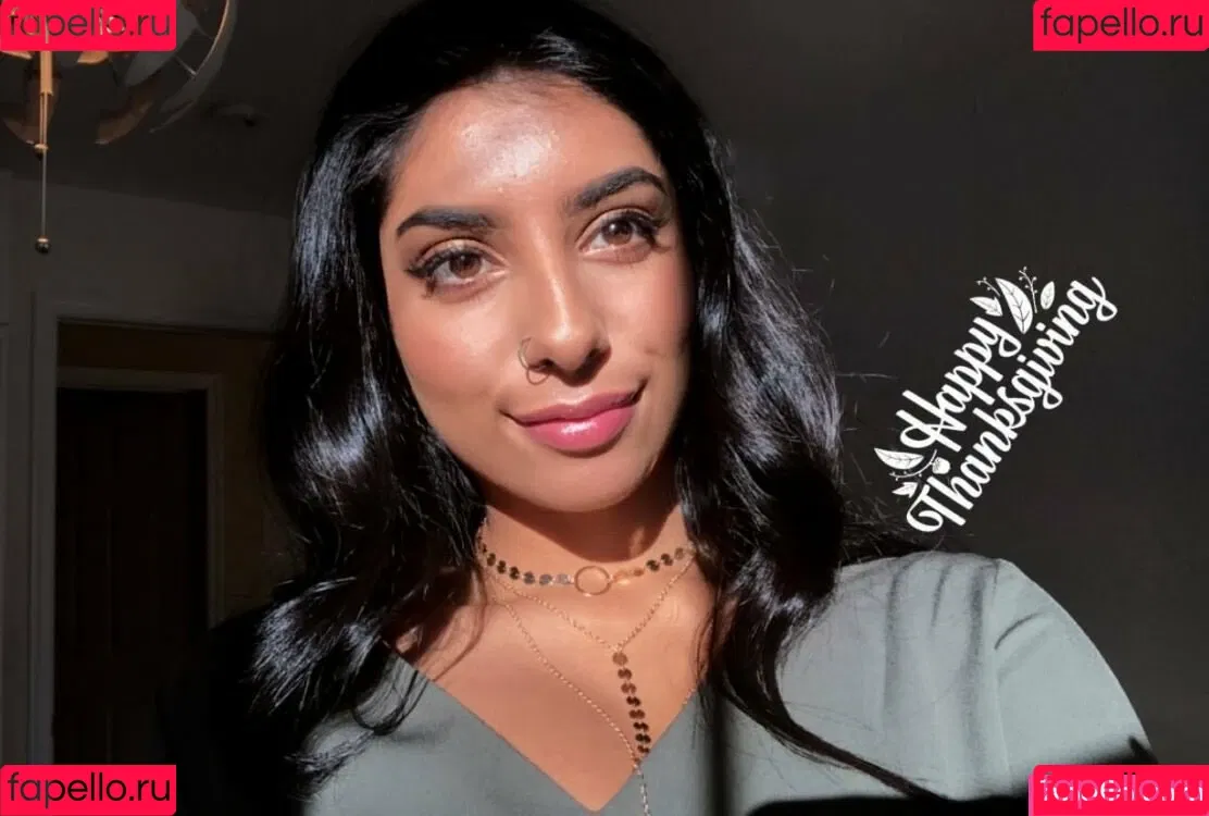 Iman Moosa Onlyfans Photo Gallery 