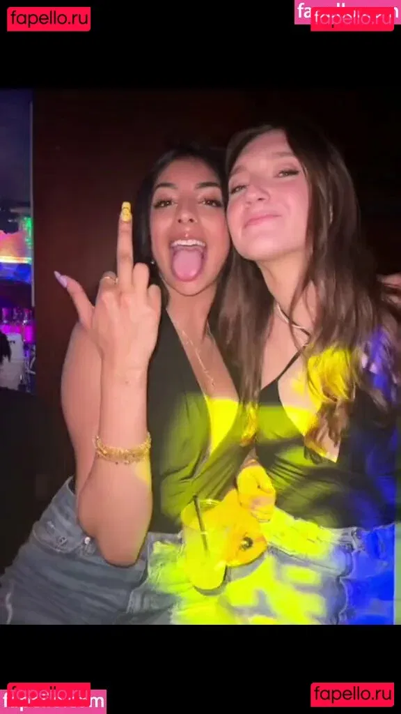 Iman Moosa Onlyfans Photo Gallery 