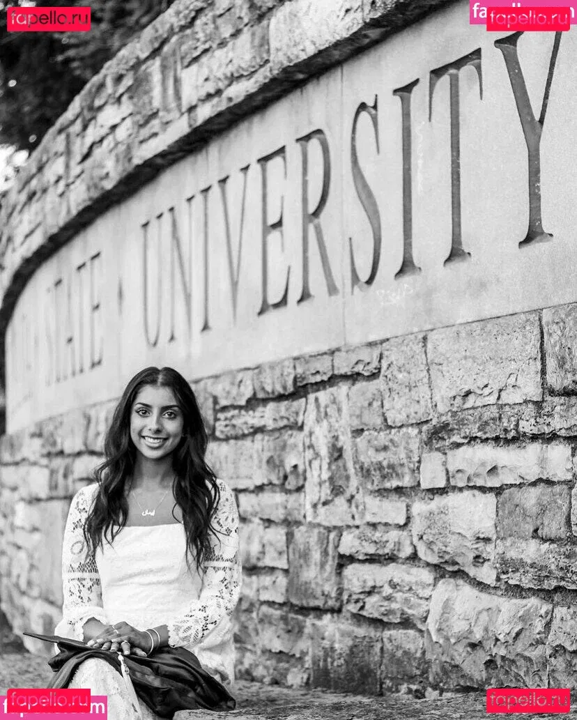 Iman Moosa Onlyfans Photo Gallery 