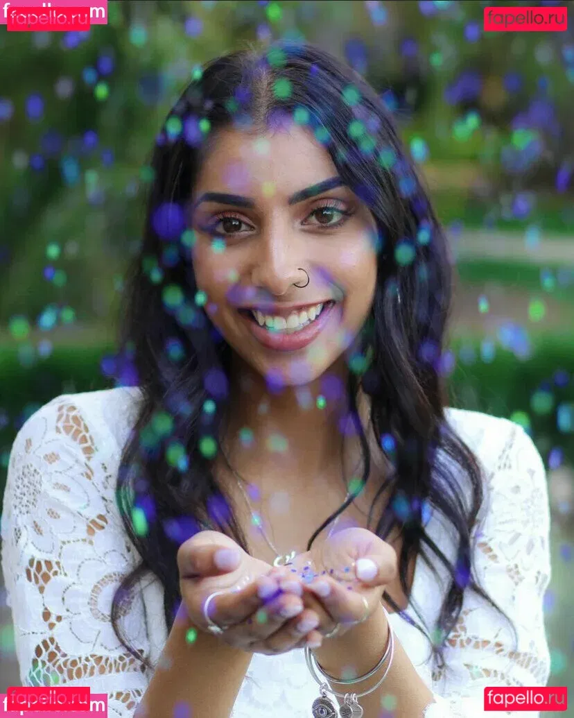 Iman Moosa Onlyfans Photo Gallery 