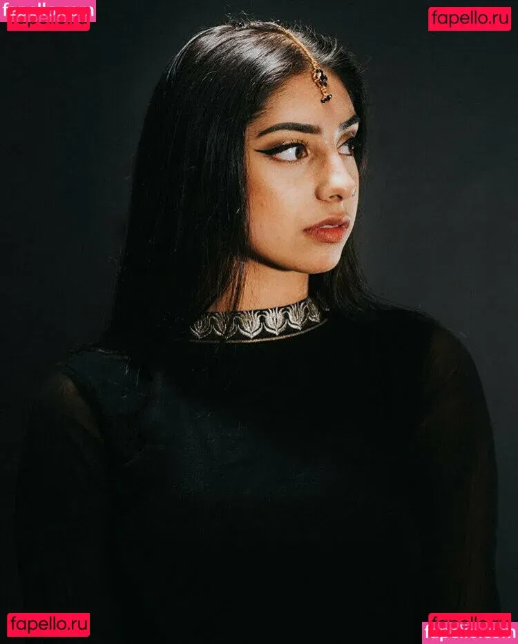 Iman Moosa Onlyfans Photo Gallery 