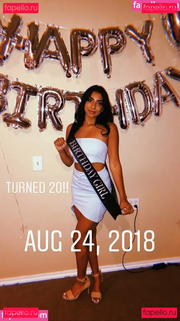 Iman Moosa Onlyfans Photo Gallery 