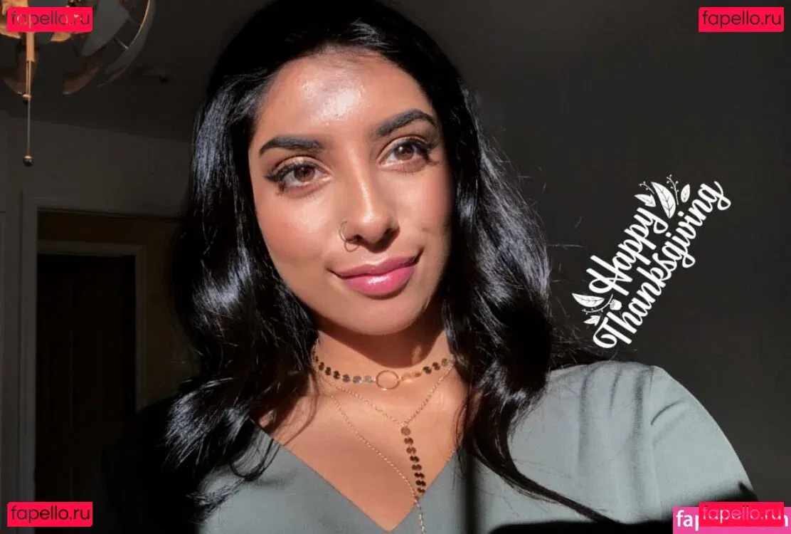 Iman Moosa Onlyfans Photo Gallery 