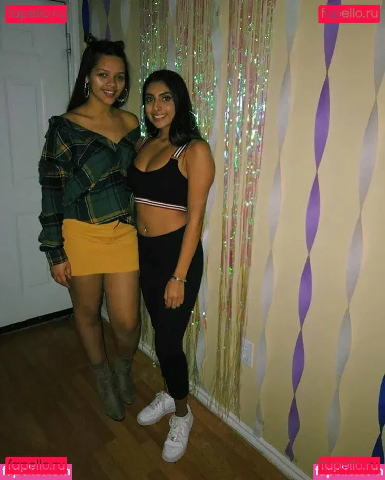 Iman Moosa Onlyfans Photo Gallery 