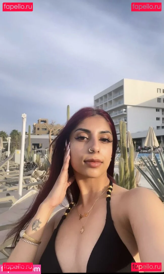 Iman Moosa Onlyfans Photo Gallery 