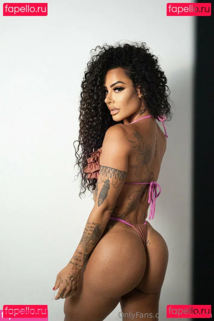 Sue Lasmar Onlyfans Photo Gallery 