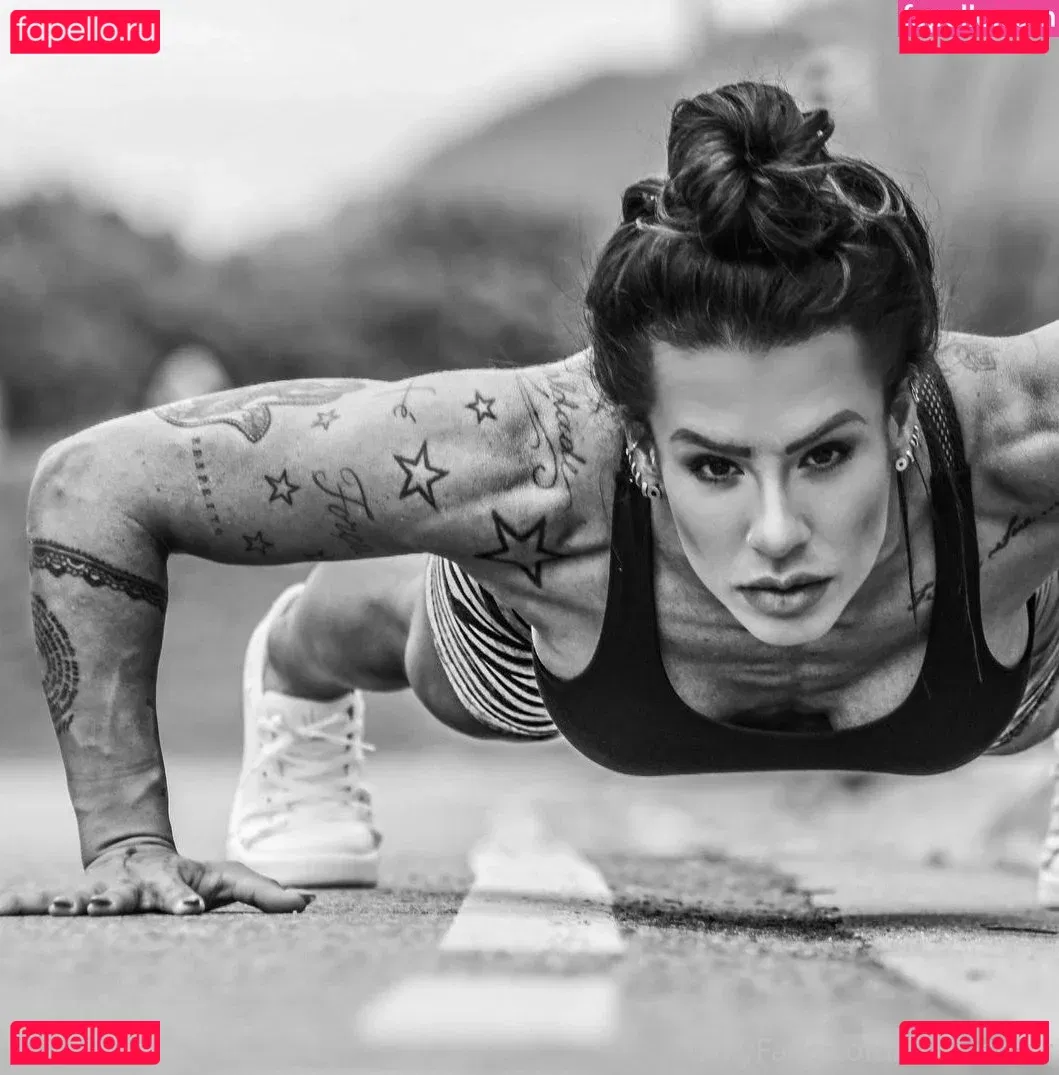 Sue Lasmar Onlyfans Photo Gallery 