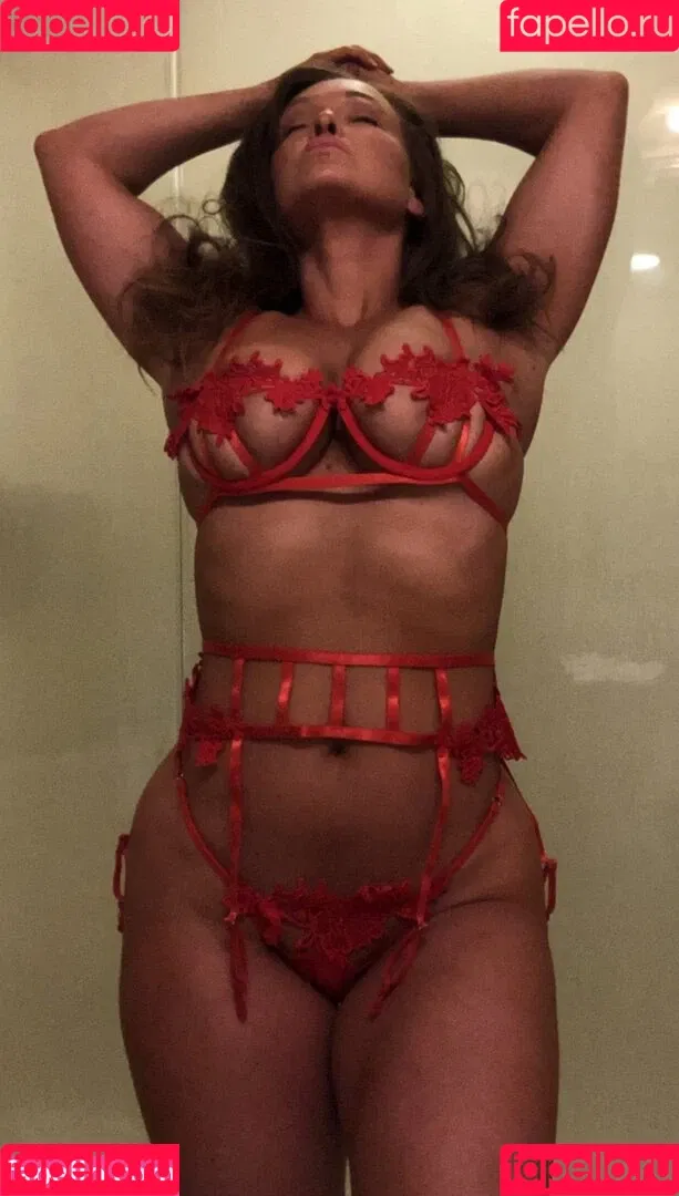Sara Staley Onlyfans Photo Gallery 