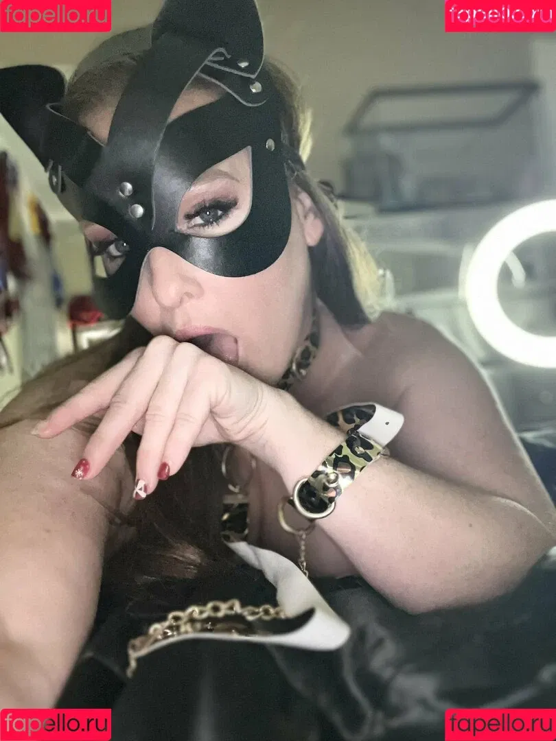 Sara Staley Onlyfans Photo Gallery 