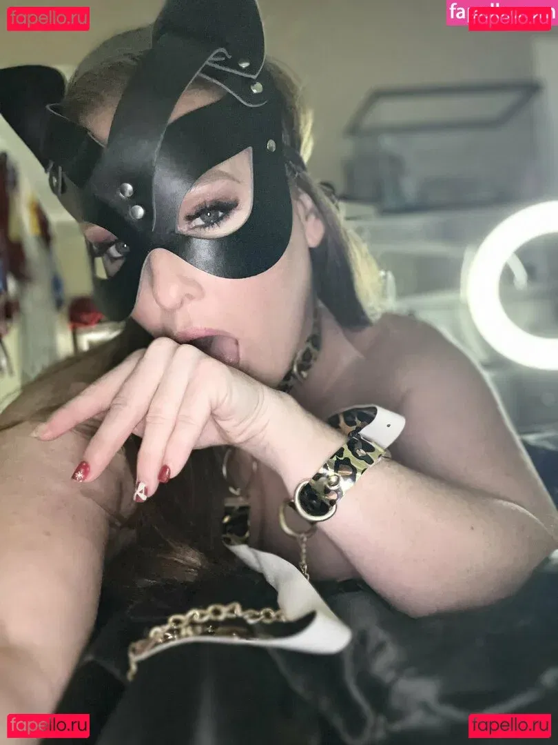 Sara Staley Onlyfans Photo Gallery 