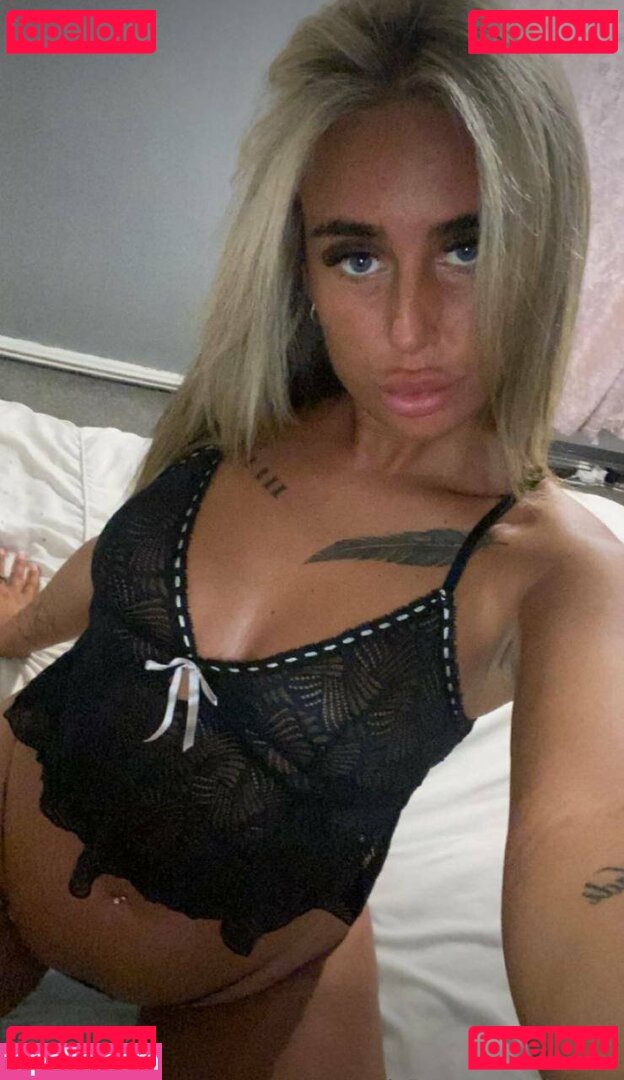 British Chavs Nude Onlyfans Photo 10
