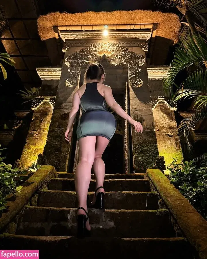 Stella Chuu Onlyfans Photo Gallery 