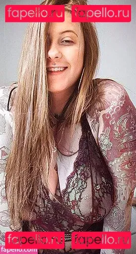 Chris Hensel Onlyfans Photo Gallery 