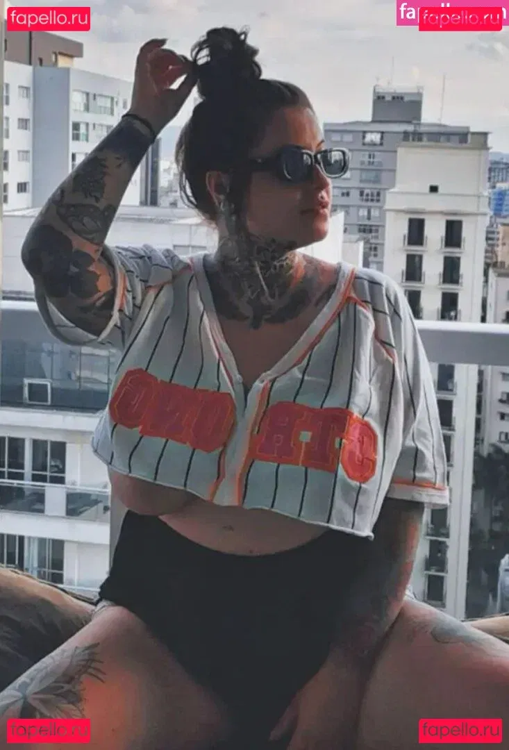 Chris Hensel Onlyfans Photo Gallery 