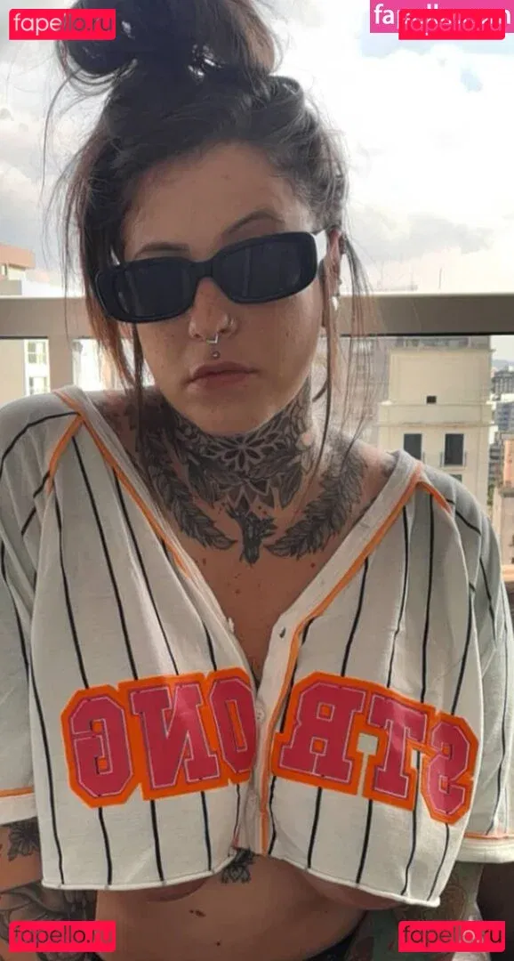 Chris Hensel Onlyfans Photo Gallery 