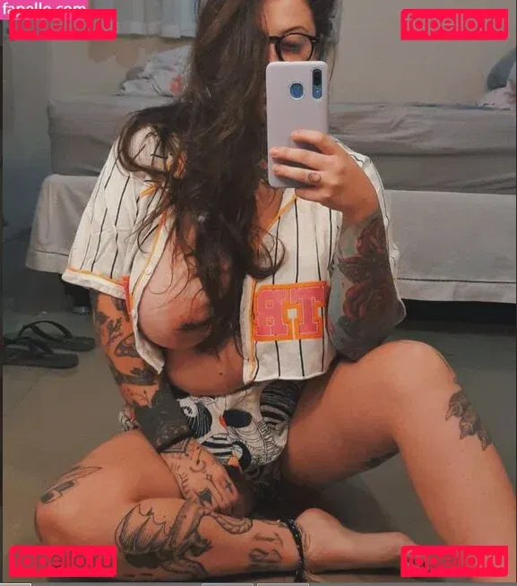 Chris Hensel Onlyfans Photo Gallery 