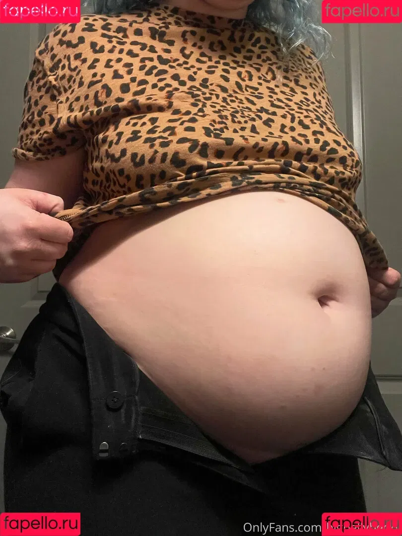 bigbellybecky Onlyfans Photo Gallery 