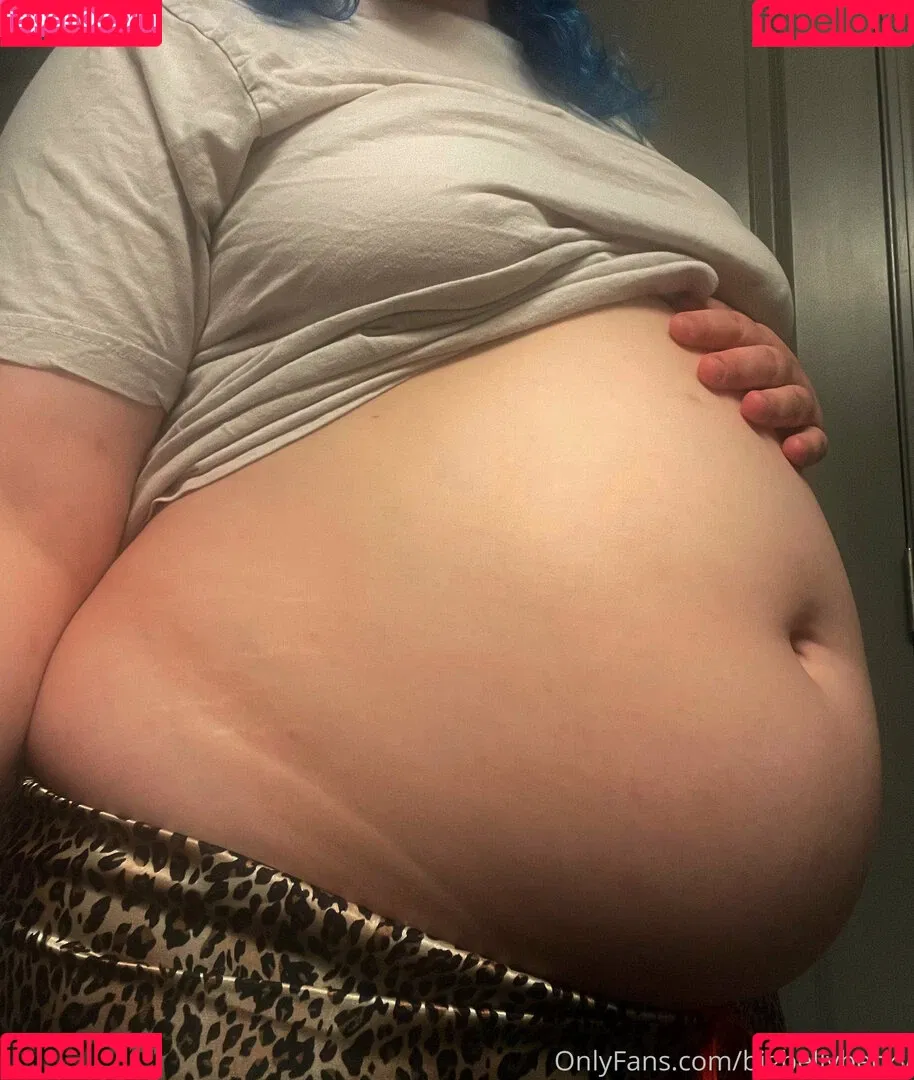bigbellybecky Onlyfans Photo Gallery 