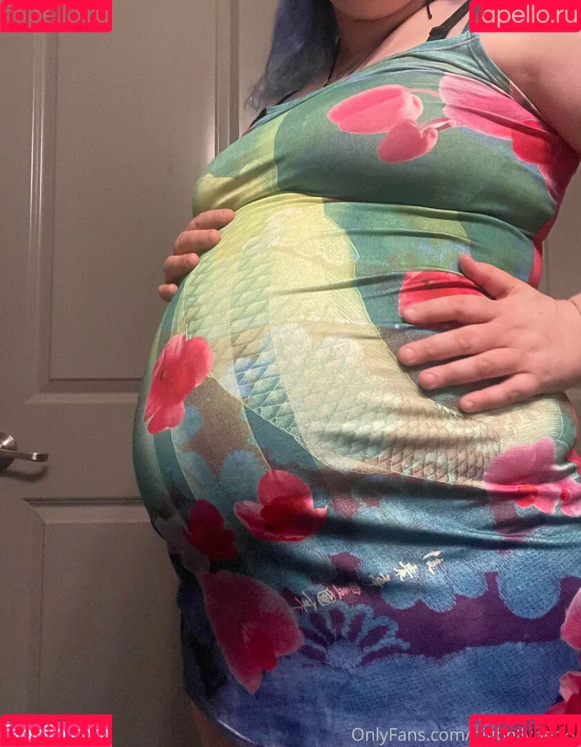 bigbellybecky Onlyfans Photo Gallery 