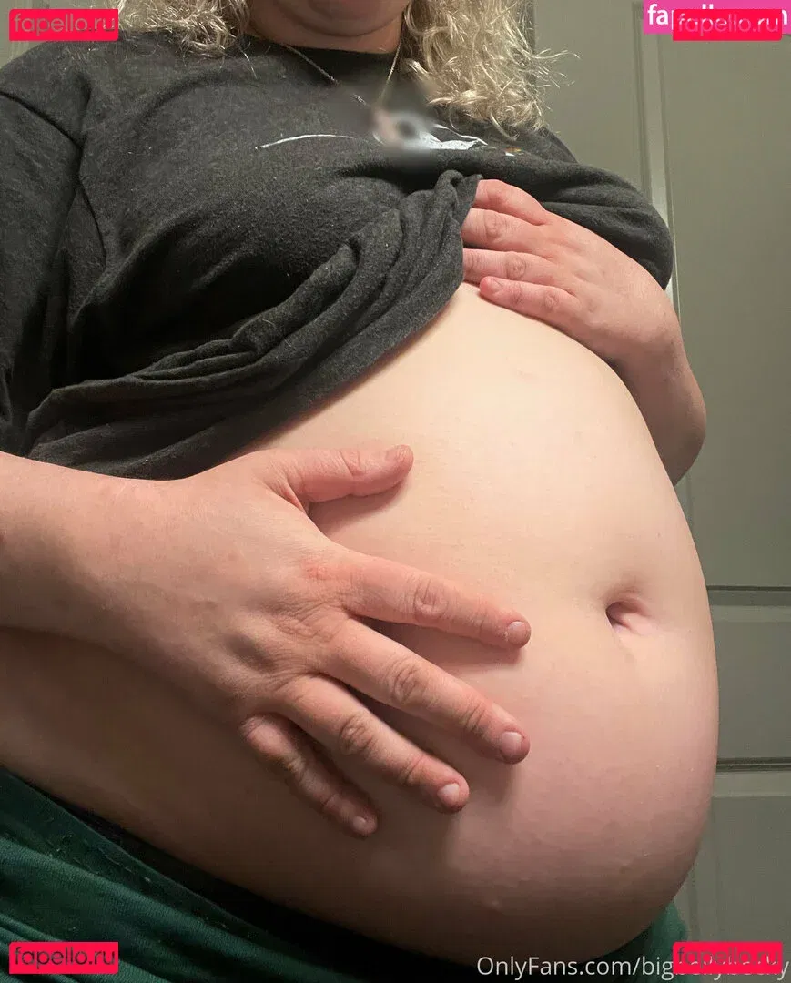 bigbellybecky Onlyfans Photo Gallery 