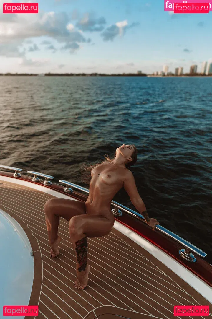 iamverasmirnova Onlyfans Photo Gallery 