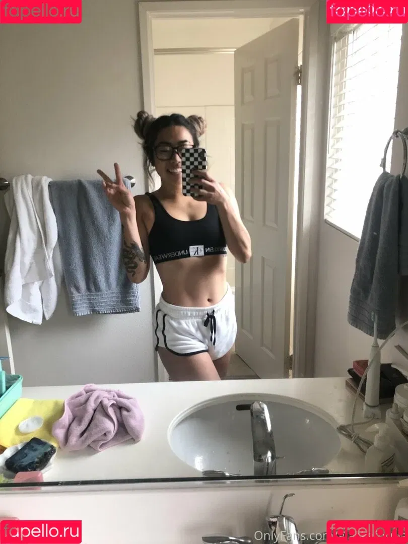 shesthe49thstate Onlyfans Photo Gallery 