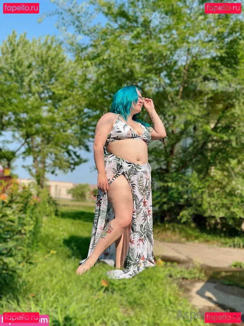 teaseaspen Onlyfans Photo Gallery 