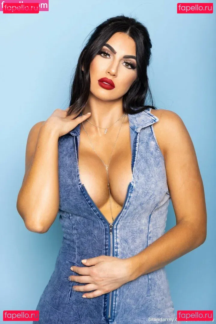 Jess McKay Onlyfans Photo Gallery 