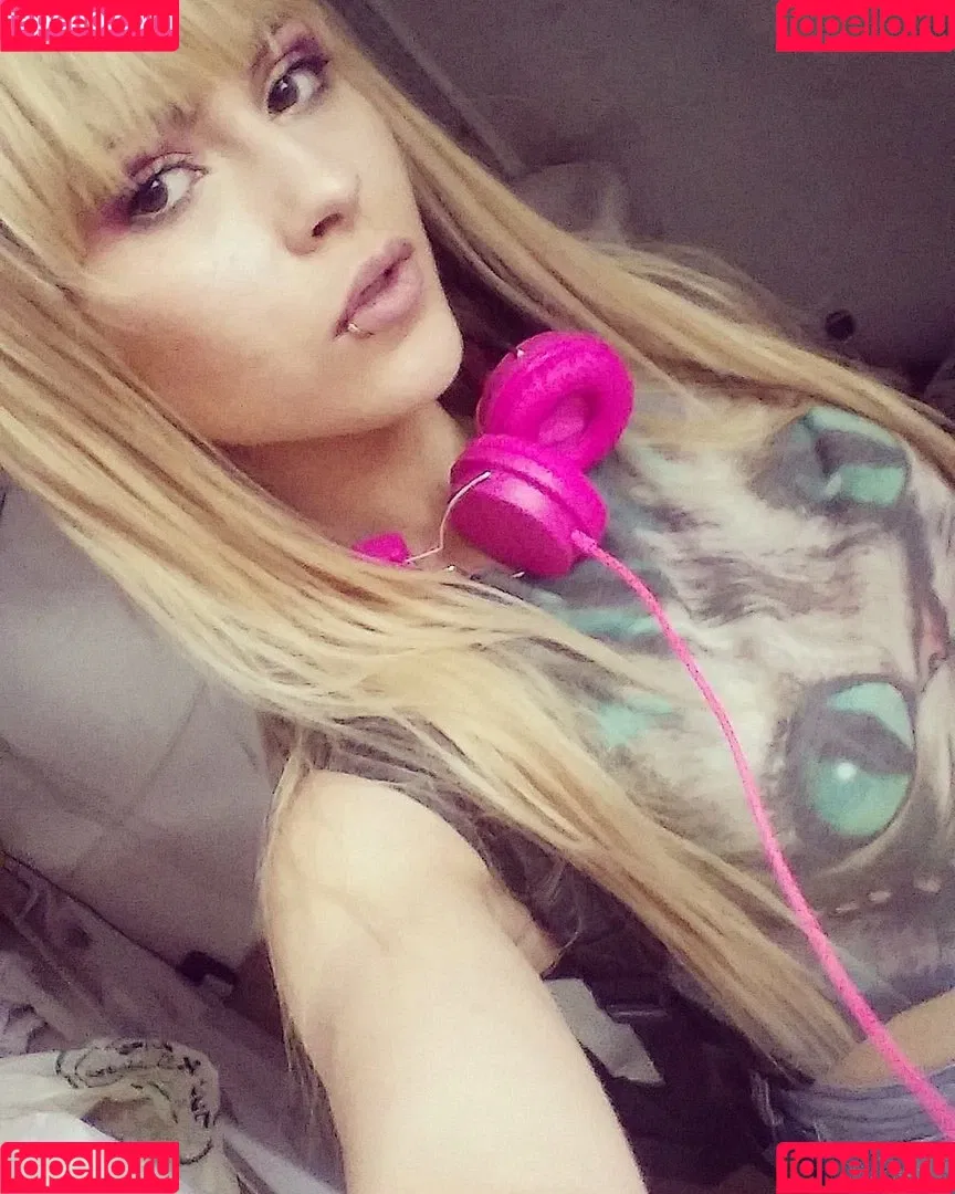 Ayala bratt Onlyfans Photo Gallery 