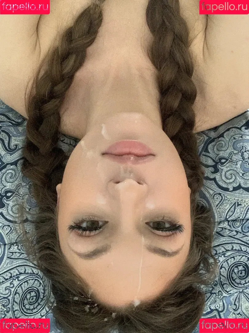 Anna Blossom Onlyfans Photo Gallery 