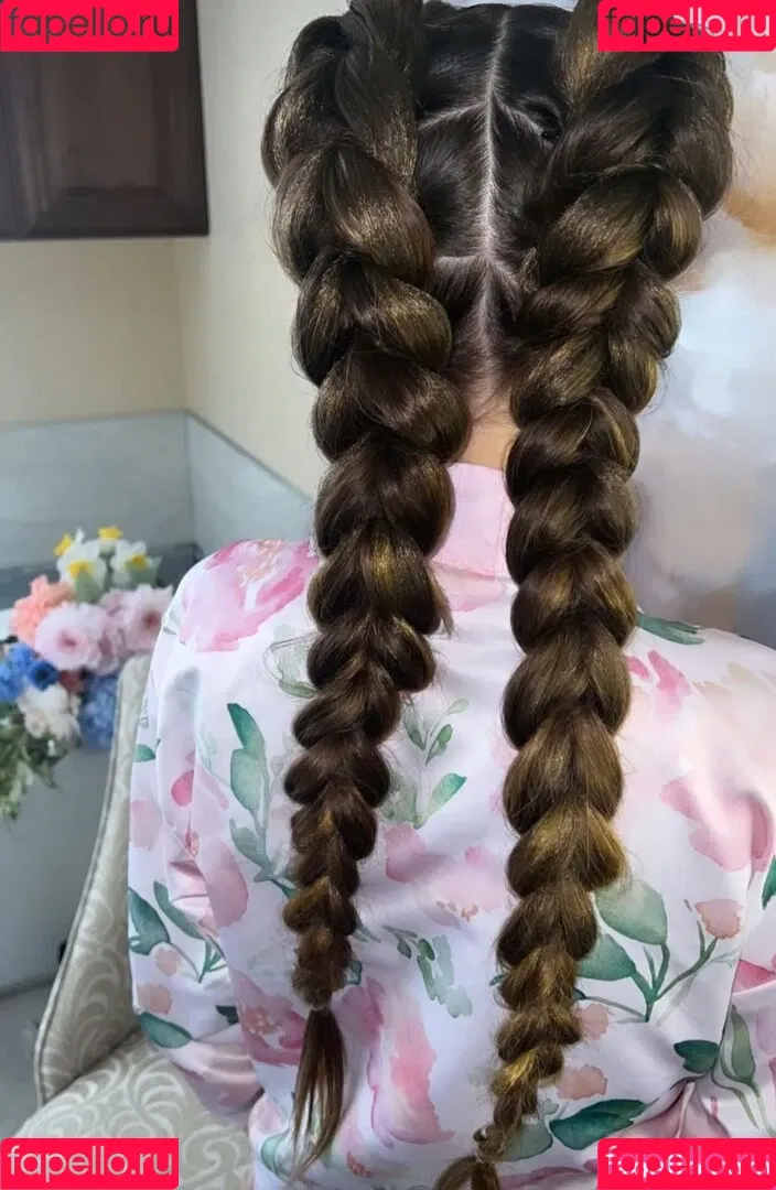 Anna Blossom Onlyfans Photo Gallery 