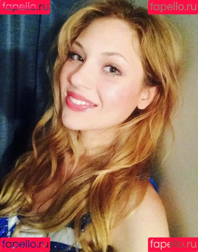 Anna Blossom Onlyfans Photo Gallery 