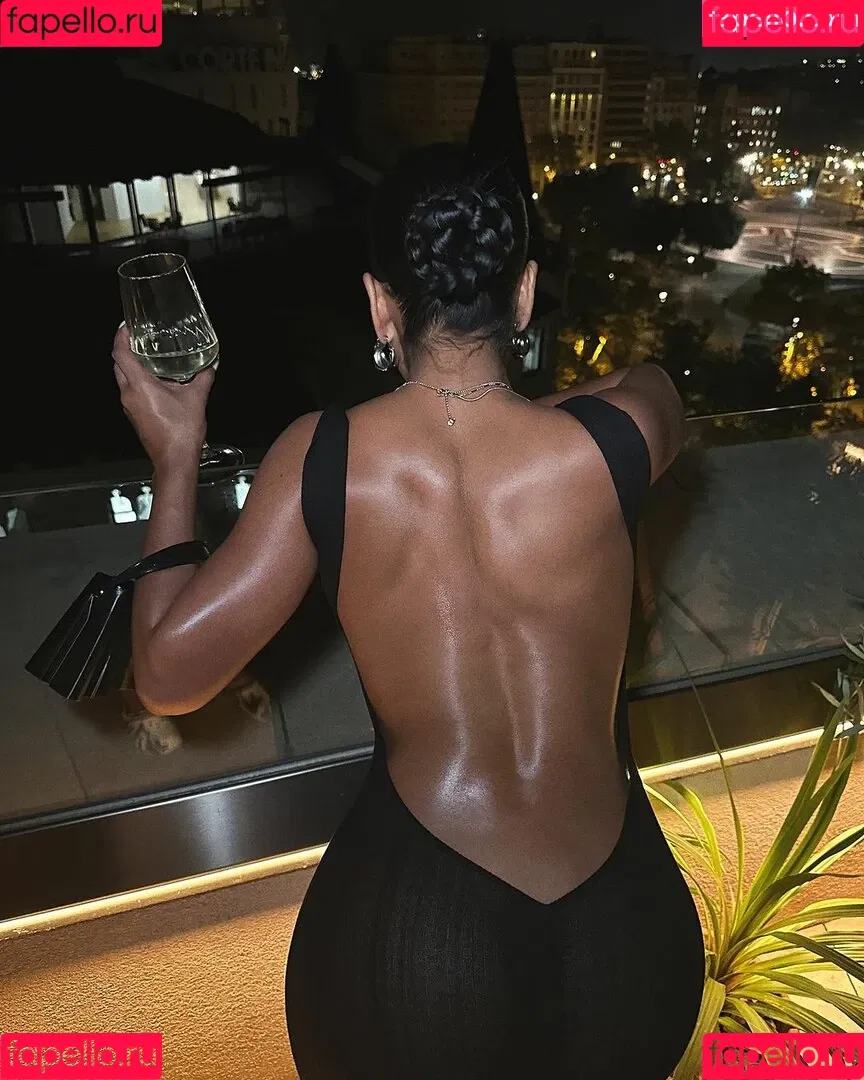 Natseleen Onlyfans Photo Gallery 
