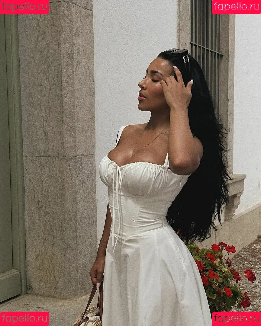 Natseleen Onlyfans Photo Gallery 