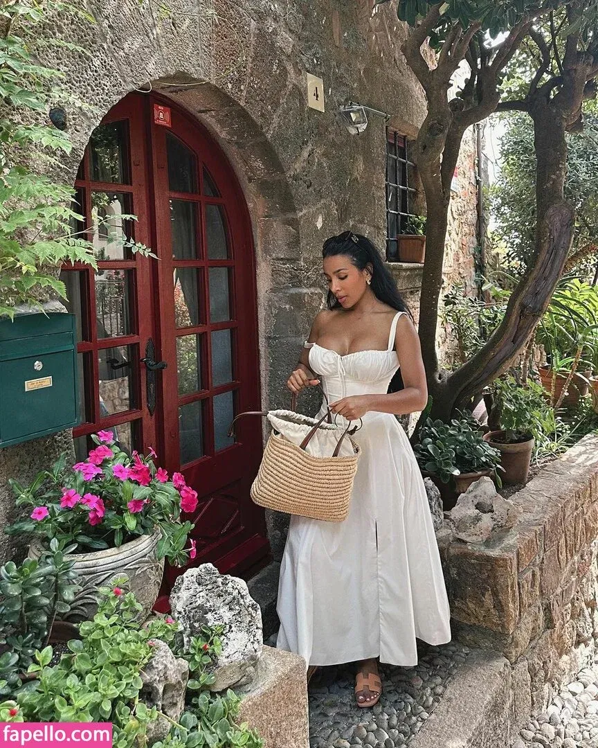 Natseleen Onlyfans Photo Gallery 