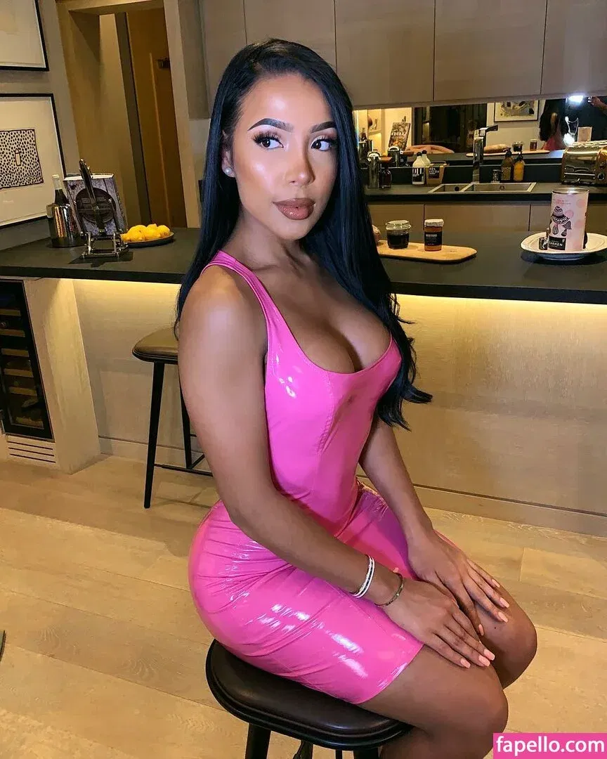 Natseleen Onlyfans Photo Gallery 