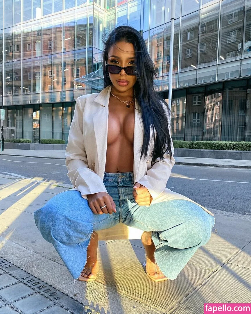 Natseleen Onlyfans Photo Gallery 